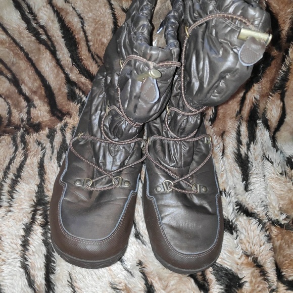 North Face boots 11 - Picture 3 of 8